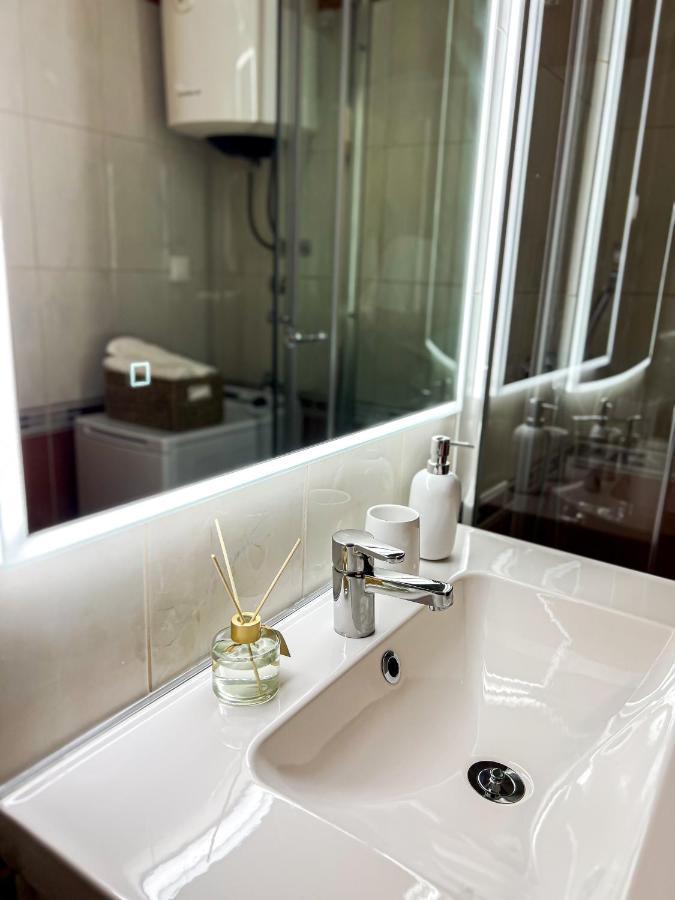 Holiday Star Apartment Traù Esterno foto