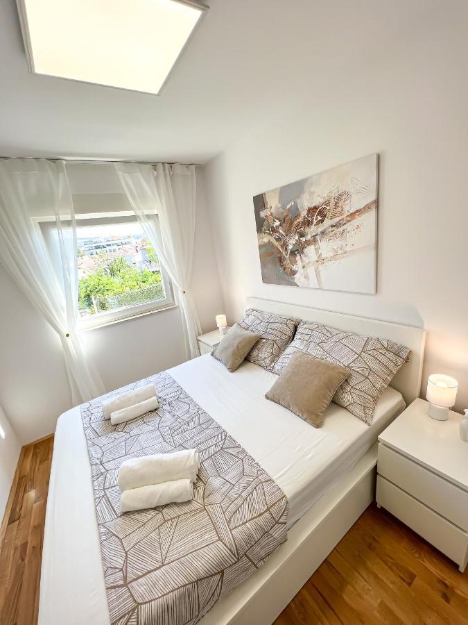 Holiday Star Apartment Traù Esterno foto